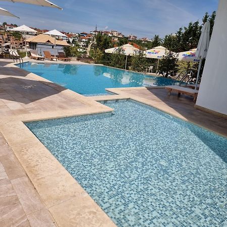 Golden Ring Resort Farke e Madhe Bagian luar foto