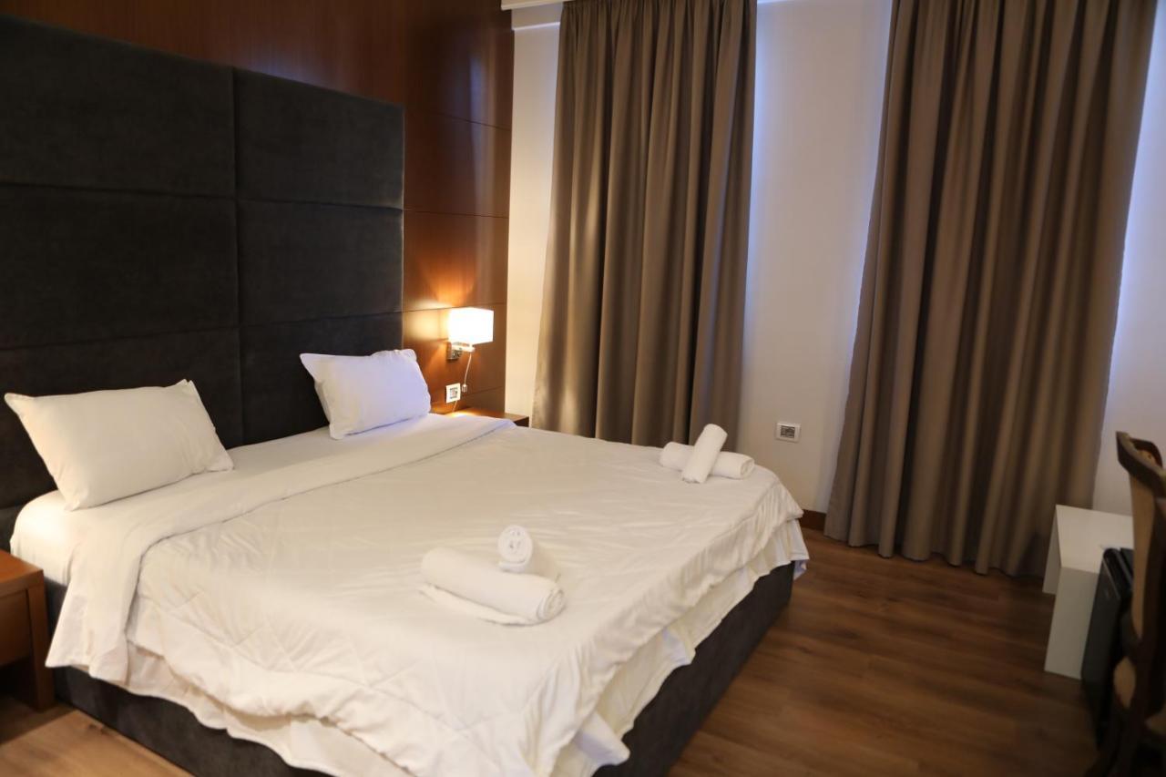 Golden Ring Resort Farke e Madhe Bagian luar foto