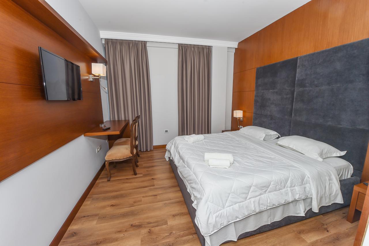 Golden Ring Resort Farke e Madhe Bagian luar foto